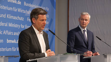 Германия и Франция реагируют на спрос России на газ за рубль — RT World News