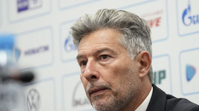 у нас за очень короткое время сменилось много руководителей — РТ на русском