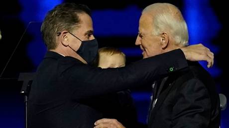 Белый дом не исключает помилования сына или брата Байдена — RT World News