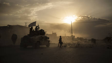 Пентагон отчитывается за брошенное оружие — RT World News