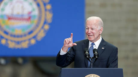 Россию понизили в должности из-за инфляции в США — RT World News