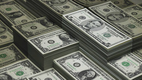 США предлагают награду в 5 миллионов долларов за ирландскую преступную семью — RT World News