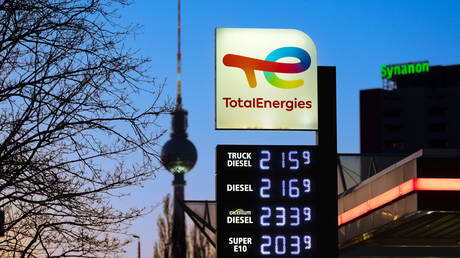 Ведущая экономика Европы столкнулась с худшим кризисом стоимости жизни за последние десятилетия — данные правительства — RT Business News