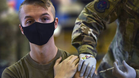 Войска обвиняют Пентагон в «религиозной чистке» — RT World News