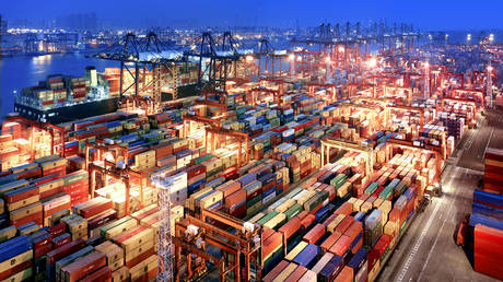 ВТО вдвое снизила прогноз роста мировой торговли — RT Business News