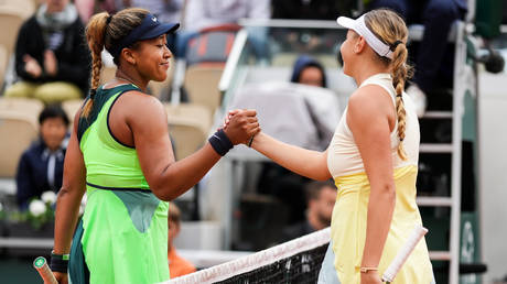 Французское возвращение Осаки завершилось вылетом в первом раунде — RT Sport News