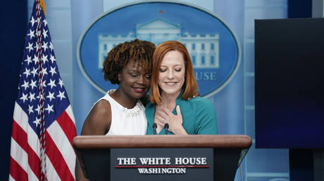 Новый пресс-секретарь Байдена заявил, что выборы были «украдены» — RT World News