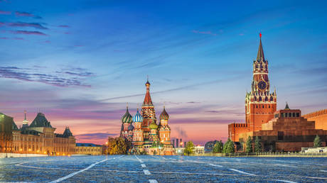 Россия не уходит из мировой экономики — Путин — RT Business News