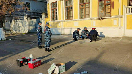 Сообщается о взрывах с зажигательными бомбами вблизи западной границы Украины — RT Россия и бывший Советский Союз