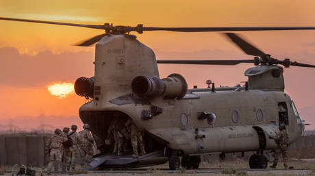 США вербуют террористов ИГИЛ для боевых действий на Украине, говорит российская разведка — RT Россия и бывший Советский Союз