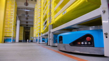 Amazon представляет полностью автономного складского робота — RT World News