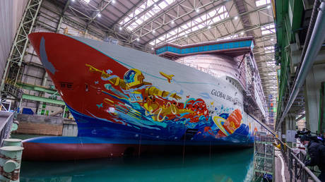 Недостроенный корабль-бегемот отправят на металлолом — RT Business News
