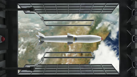 Подсчитаны мировые расходы на ядерное оружие — RT World News