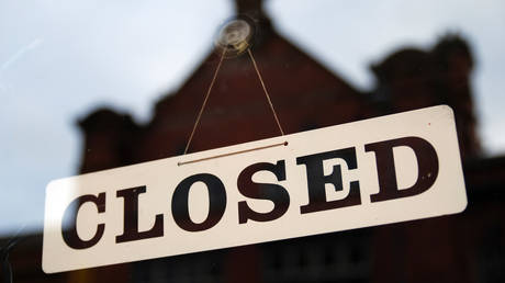 Полмиллиона малых предприятий в Британии могут обанкротиться — RT Business News