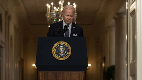 Республиканцы Техаса объявляют Байдена «незаконно избранным» — RT World News