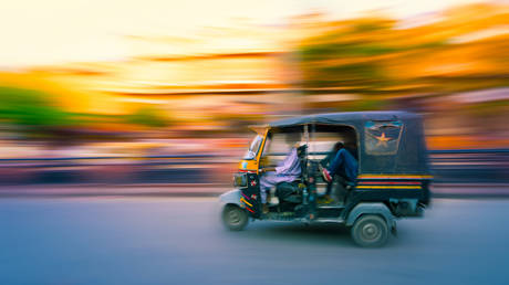 Россия стала вторым по величине поставщиком нефти в Индию — Reuters — RT Business News