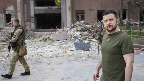 Украина решит, «как будет выглядеть победа» — США — RT World News