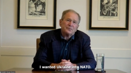 YouTube забанил дуэт, разыгравший Буша-младшего — RT World News