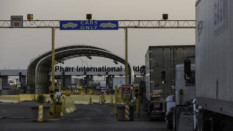 Американский пограничник осужден за помощь наркоторговцам — RT World News