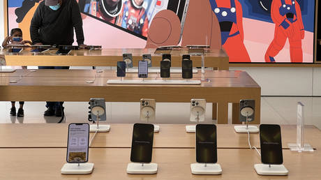 Apple запускает «режим блокировки» — RT World News