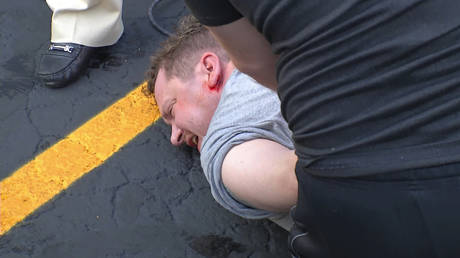 Федералы повторно арестовали нападавшего на конгрессмена США — RT World News