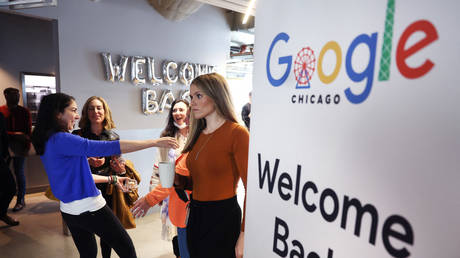 Google и Microsoft сокращают расходы в связи с приближением рецессии — RT Business News