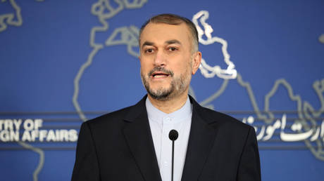 США и Иран объясняют, почему ядерные переговоры зашли в тупик — RT World News