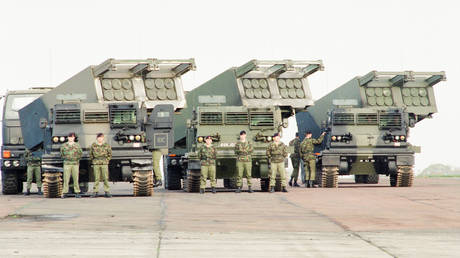 Великобритания предупредила о военной помощи Украине — RT World News