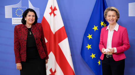 Брюссель указывает на «неудачи» кандидата в члены ЕС — RT Россия и бывший Советский Союз