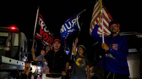 Обама тоже хранил секретные ядерные документы — Трамп — RT World News