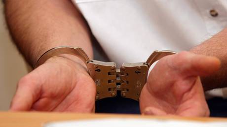 «Предполагаемые шпионы» арестованы после нарушения безопасности в стране НАТО — СМИ — RT World News