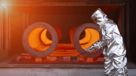 Российский сталелитейный гигант выходит из бизнеса в США — RT Business News