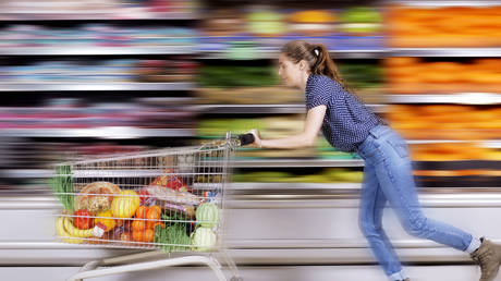 Цены на продукты в Великобритании резко выросли — RT Business News