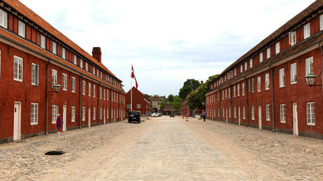 Главе спецслужбы предъявлено обвинение в сверхсекретных утечках — RT World News