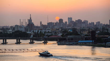 Нигерия надеется, что Россия поможет покончить с зависимостью от Запада — предприниматель — RT Business News