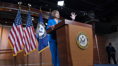 Пелоси обходит стороной вопрос о переизбрании Байдена — RT World News