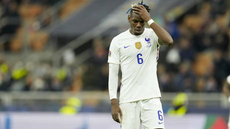 В деле о вымогательстве Погба появился новый поворот — RT Sport News