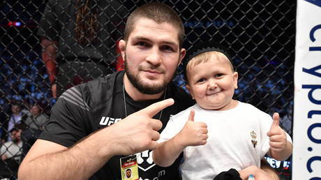 Босс UFC взвешивает скандал между Хасбуллой и МакГрегором — RT Sport News