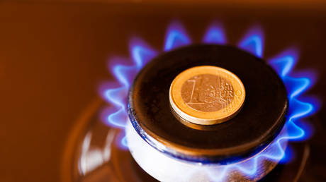 Цены на газ в Европе упали до трехмесячного минимума — RT Business News