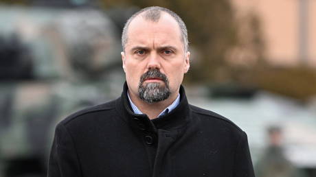 Страна НАТО «больше всего заинтересована» в ядерном оружии — RT World News