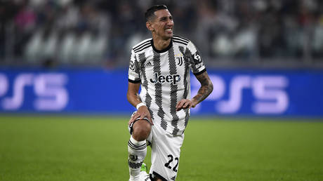 Звезда футбола в третий раз стал жертвой грабителей — RT Sport News