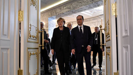 Меркель удваивает разоблачения мира на Украине — RT World News