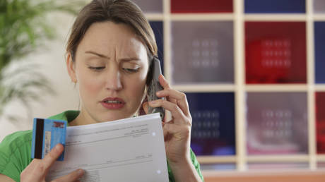 Все больше британцев не платят по счетам — исследование — RT Business News