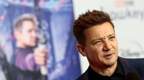 Звезда Marvel опубликовала первое селфи после аварии — RT Games & Culture