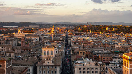 Италия убивает «злую» зеленую инициативу — RT Business News