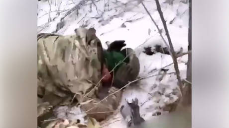 Россия расследует предполагаемые казни военнопленных «украинскими националистами» — RT Россия и бывший Советский Союз