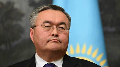 Сосед России оценивает взаимные связи — RT Россия и бывший Советский Союз