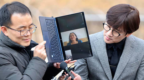 Выживший во время войны во Вьетнаме предстанет перед судом — RT World News