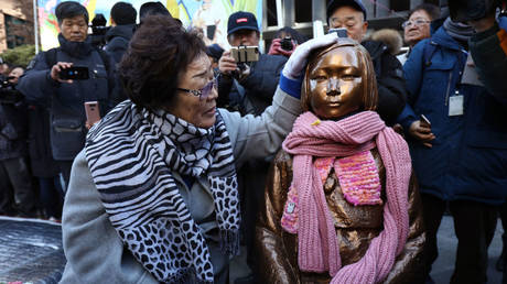 Азиатские страны достигли соглашения о принудительном труде во время Второй мировой войны — СМИ — RT World News