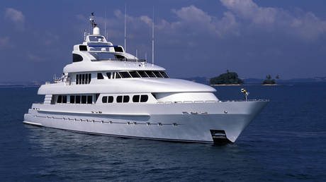 Богатые в России становятся еще богаче — Bloomberg — RT Business News